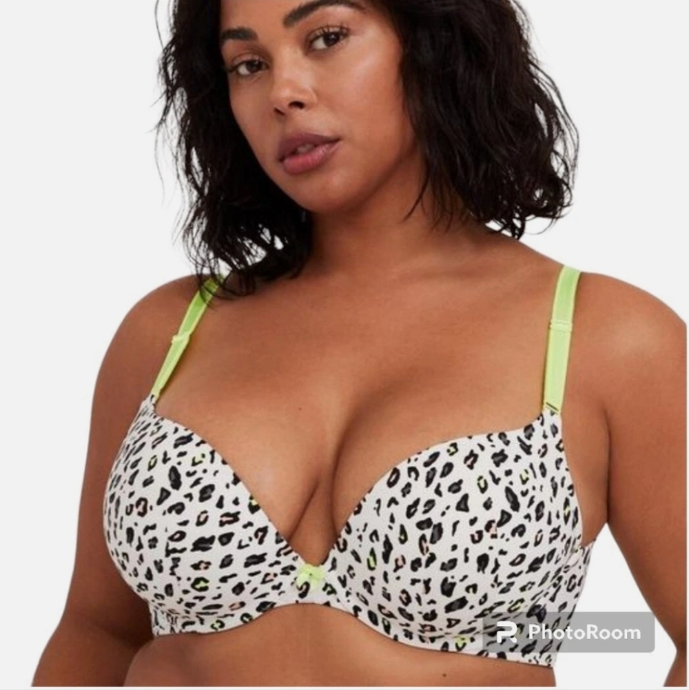 Plunge Leopard-Print Push-Up Bra with Lime Straps